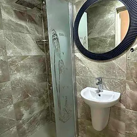 Grand Lavin Kwatera prywatna