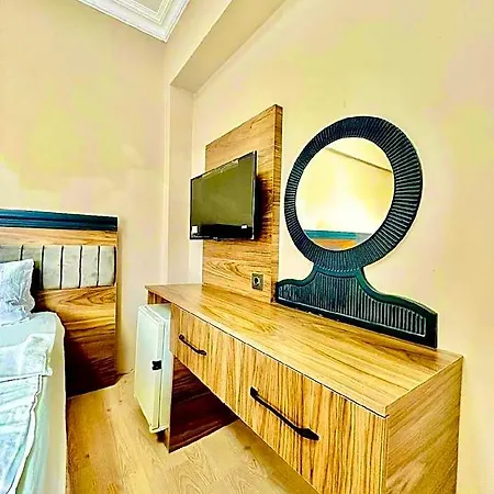 Grand Lavin Homestay *