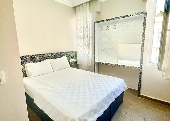 Grand Lavin Habitación en casa particular Antalya